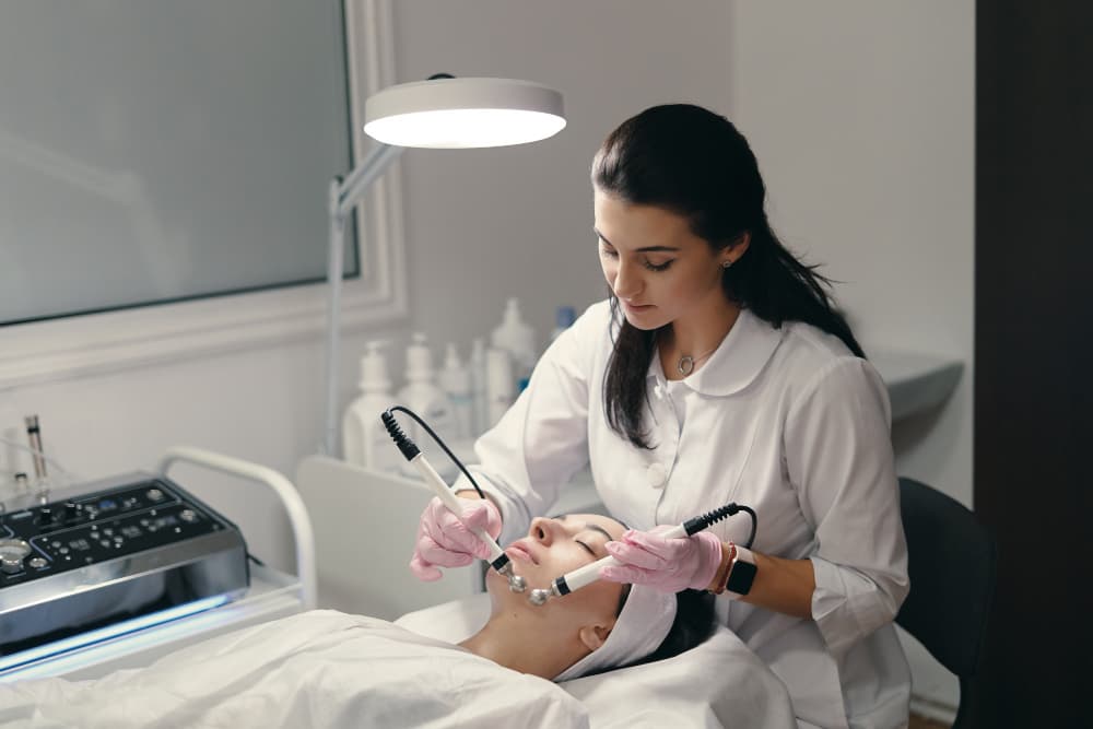 Master of Cosmetic Diploma training at BC Medical Spa & Wellness Centre